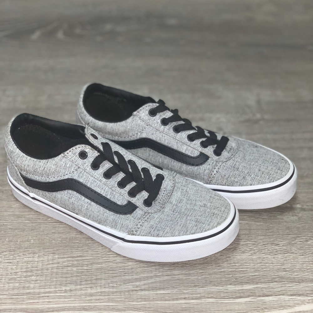 Vans classic black & gray Gs